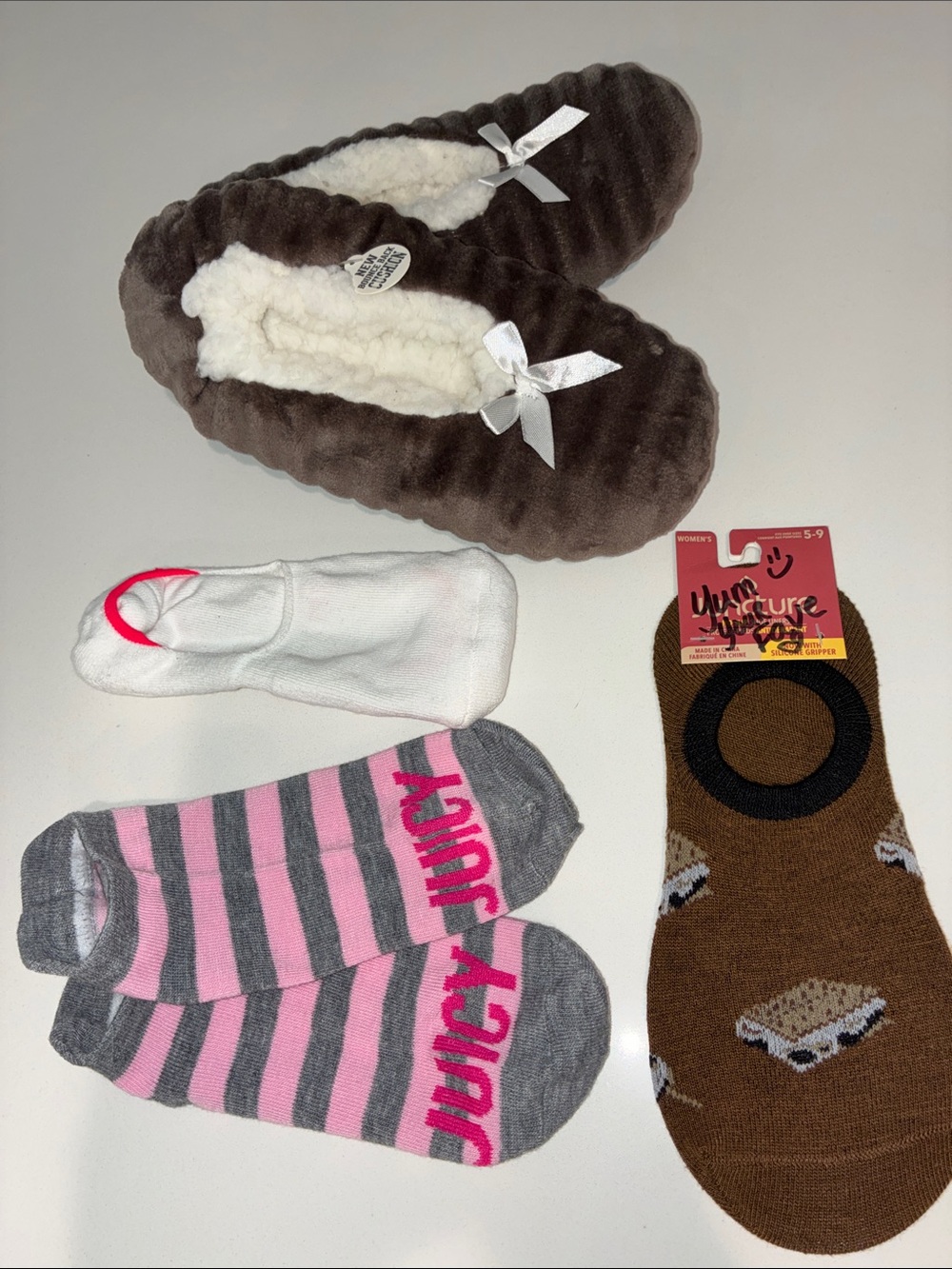 NEW SLIPPERS & 3 SOCKS NWOT PlushBrown Sherpa-Lined Slippers w/Bow & 3 Sock Pair